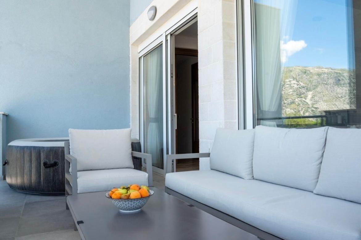 Luxury Apartment Vasilisa Kotor Exteriér fotografie